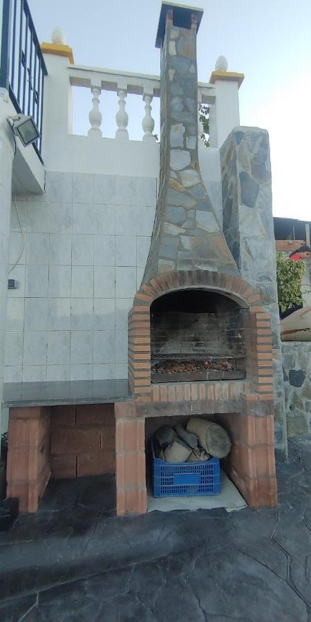 Villa Del Carmen Almayate Alto Екстериор снимка