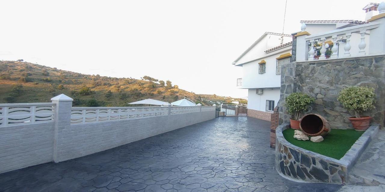 Villa Del Carmen Almayate Alto Екстериор снимка